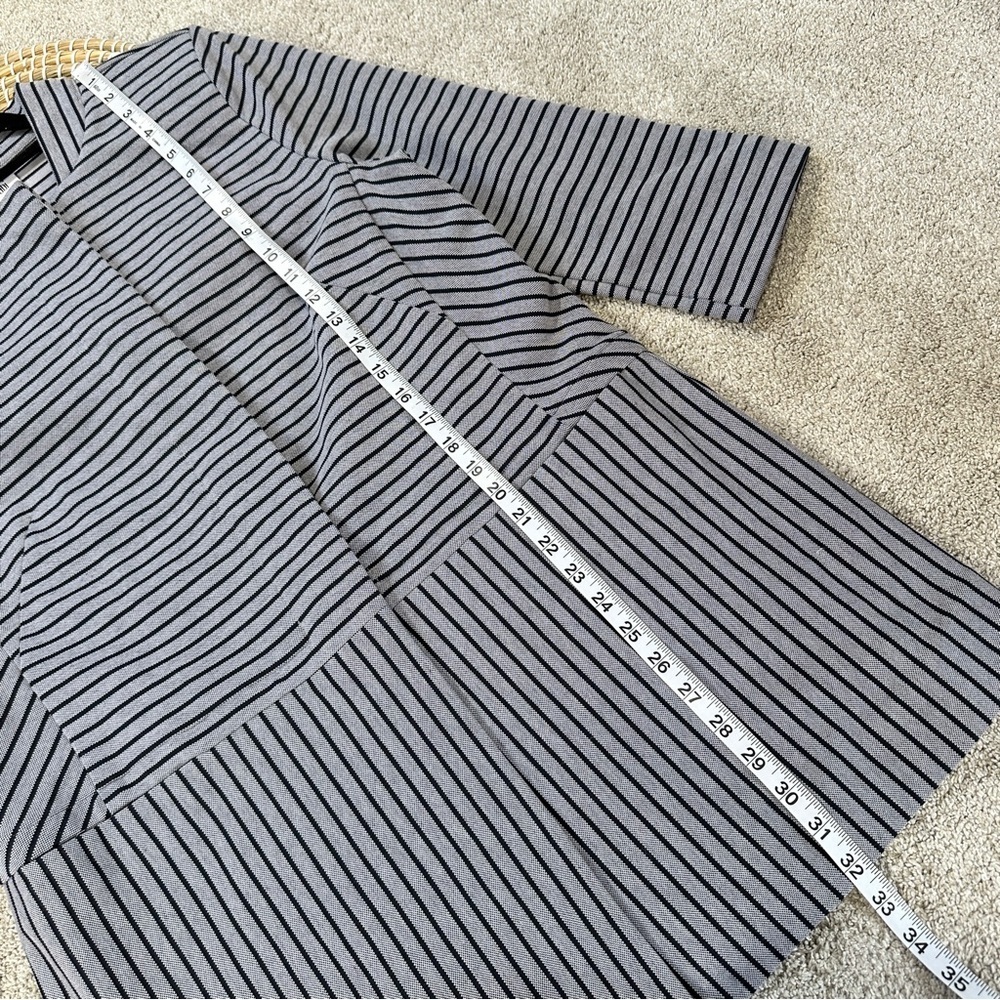 CAbi Dappled Striped Navy Gray Collarless Car Coat Jacket Blazer Academia Size L - Picture 16 of 16